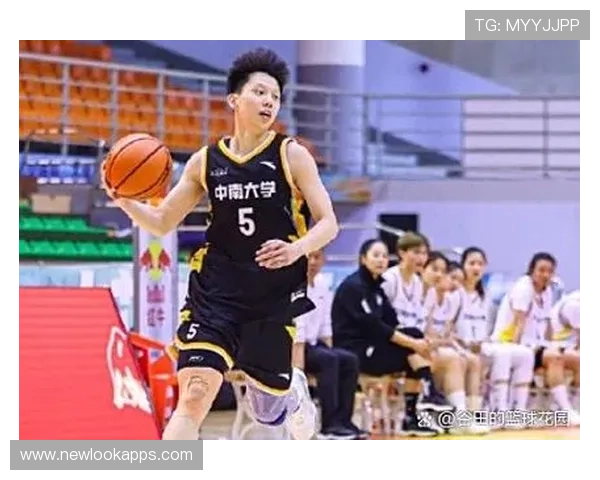 四川女篮老板心寒付政浩直言潜规则泛滥 球迷质疑裁判影响球员表现